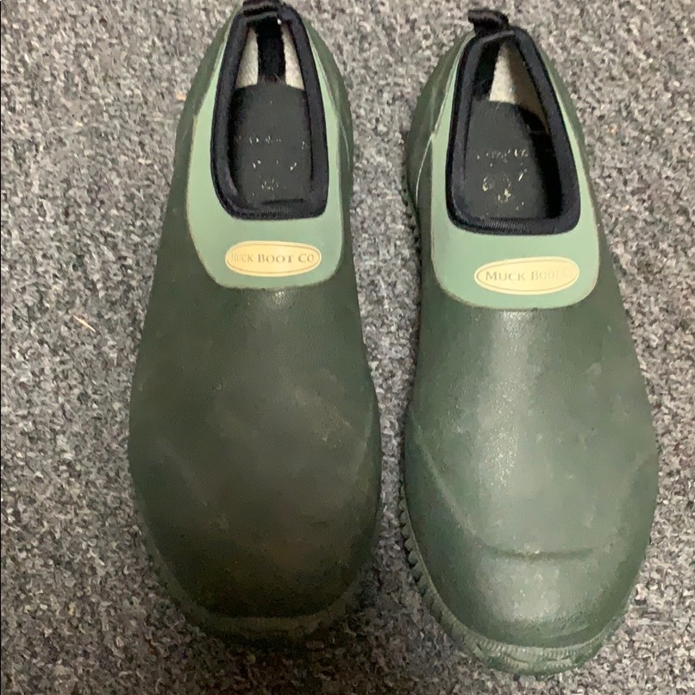 Muck boots